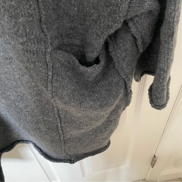 Davi & Dani Hooded Gray Cardigan Sweater Women's Size Medium Oversized - Picture 4 of 8